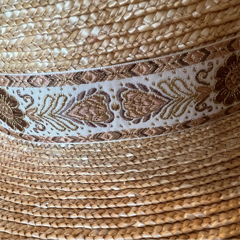 Lack of Color straw hat size Medium (57 cm) in perfect condition